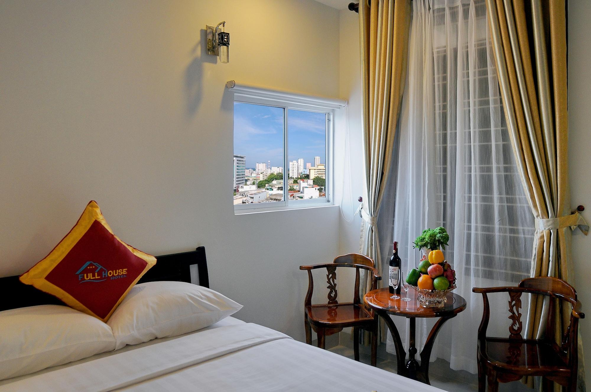 Full House Hotel Nha Trang Exterior foto