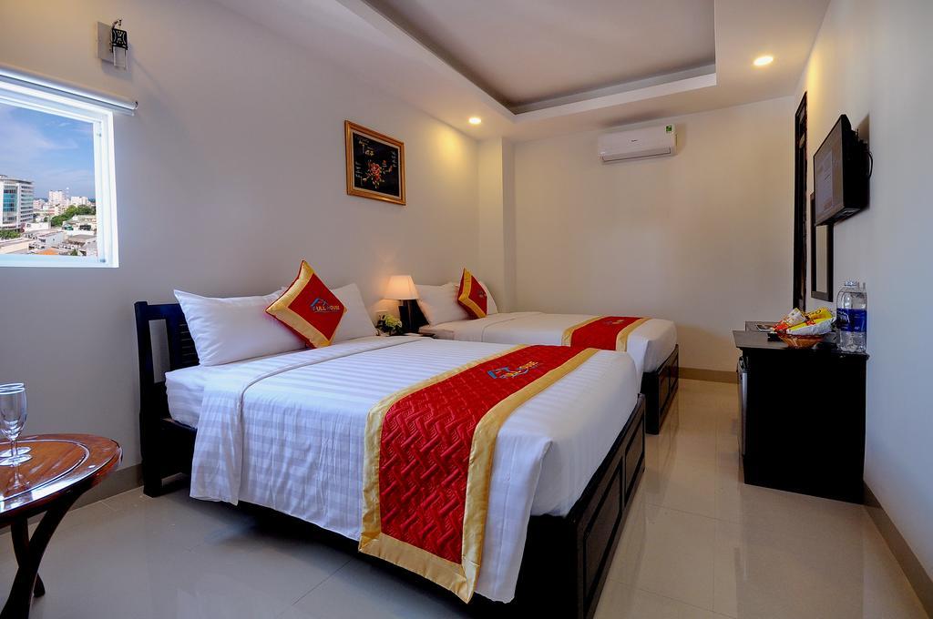 Full House Hotel Nha Trang Exterior foto
